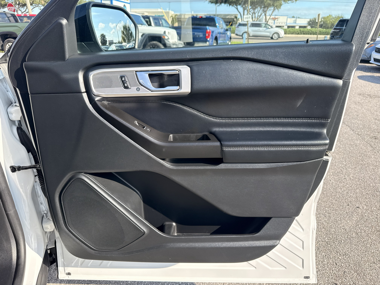 Ford Explorer Limited RWD 2020
