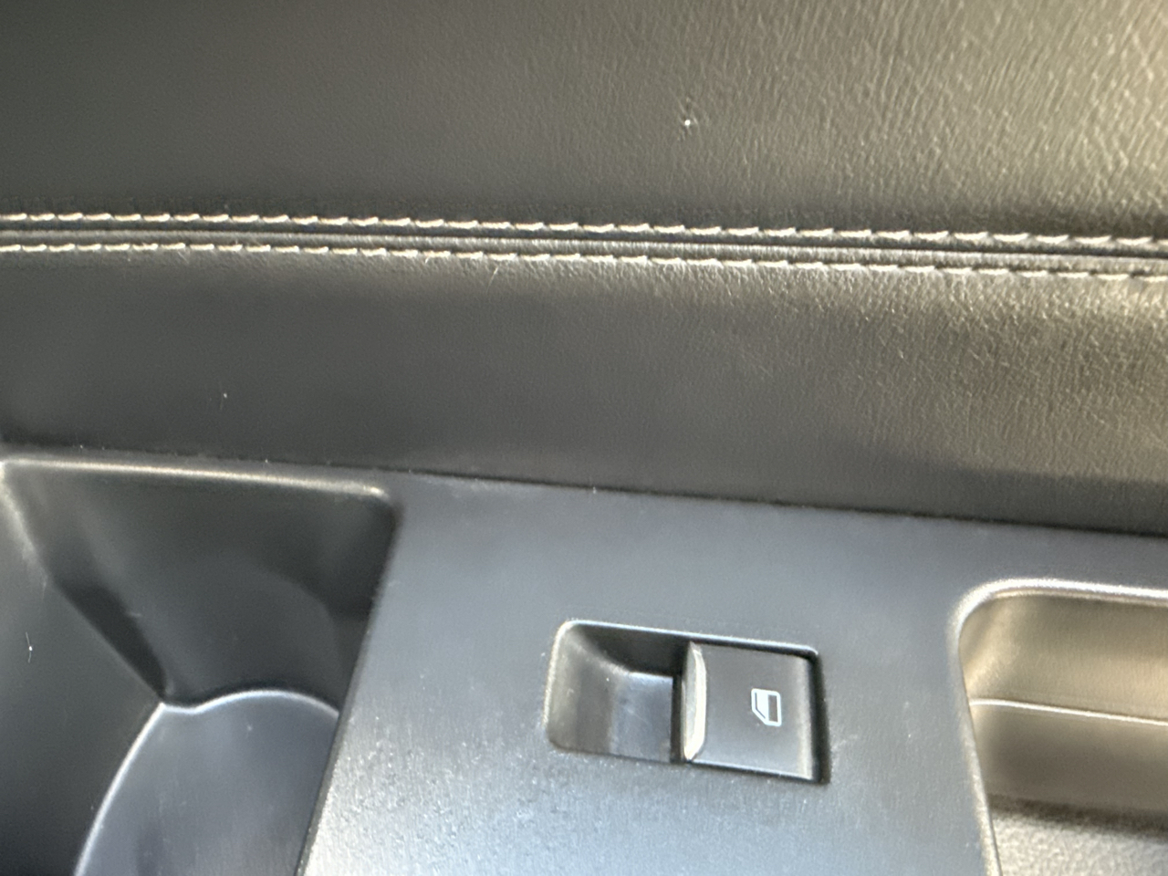 Ford Explorer Limited RWD 2020