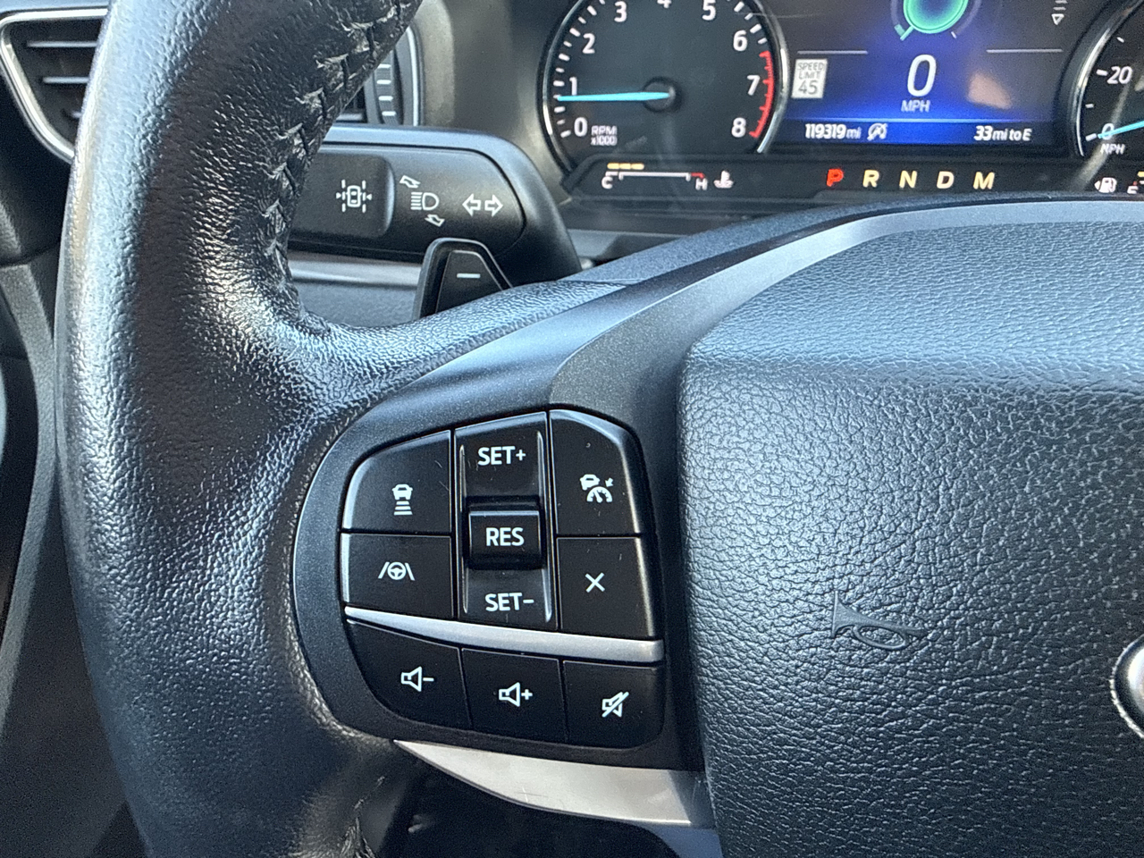Ford Explorer Limited RWD 2020