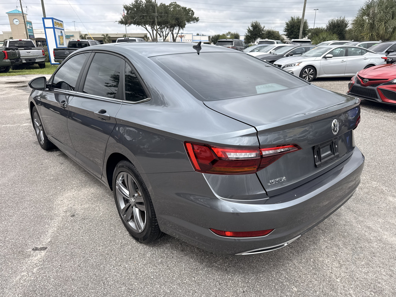 Volkswagen Jetta R-Line Auto w/SULEV 2019