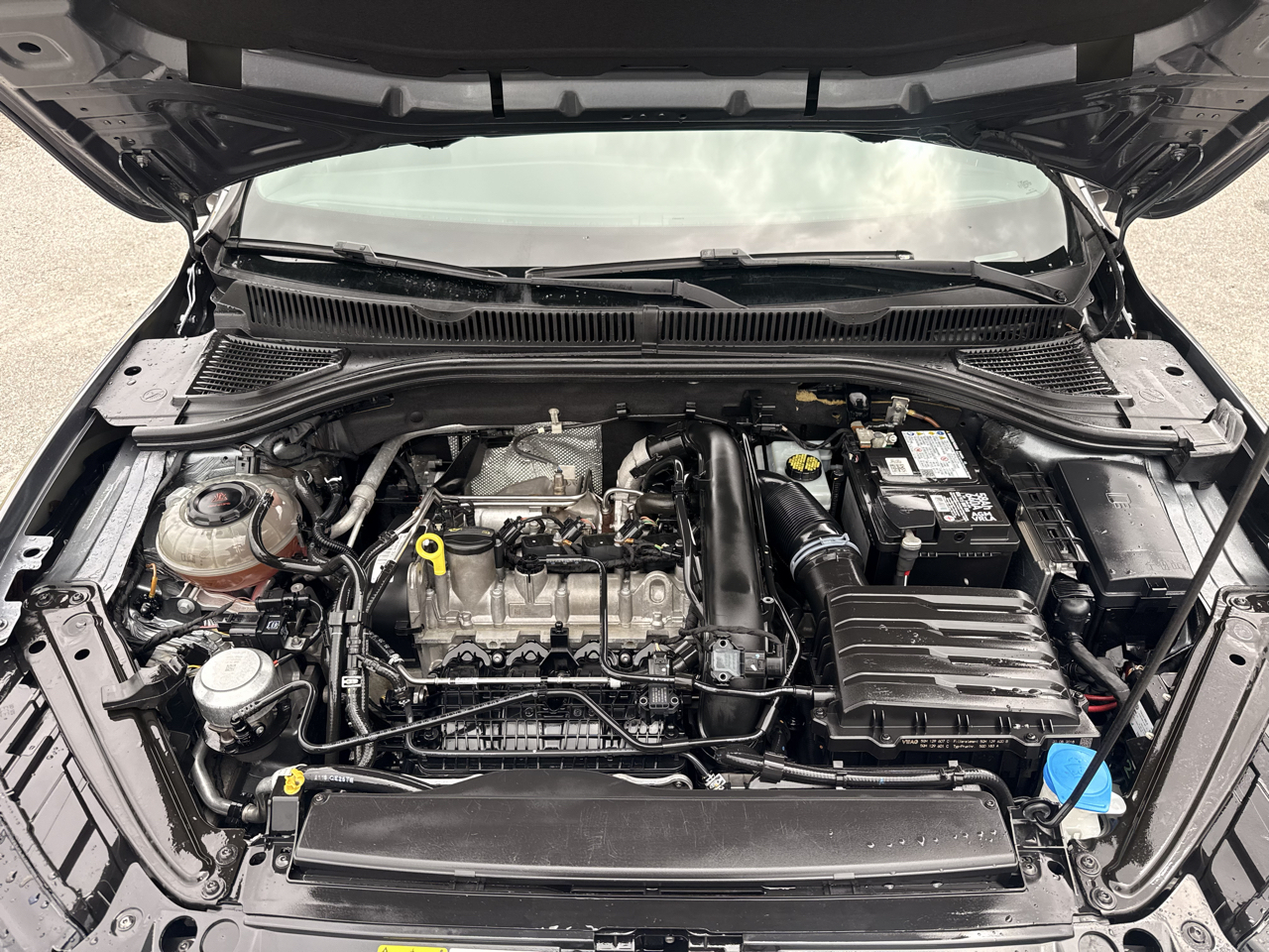 Volkswagen Jetta R-Line Auto w/SULEV 2019