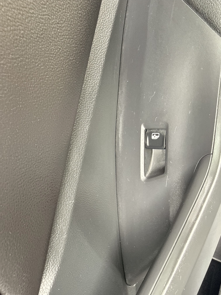 Volkswagen Jetta R-Line Auto w/SULEV 2019