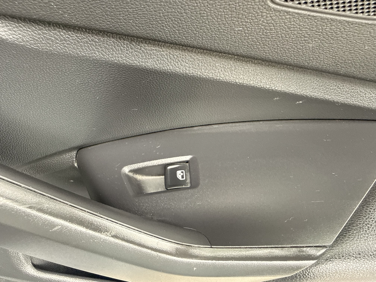 Volkswagen Jetta R-Line Auto w/SULEV 2019