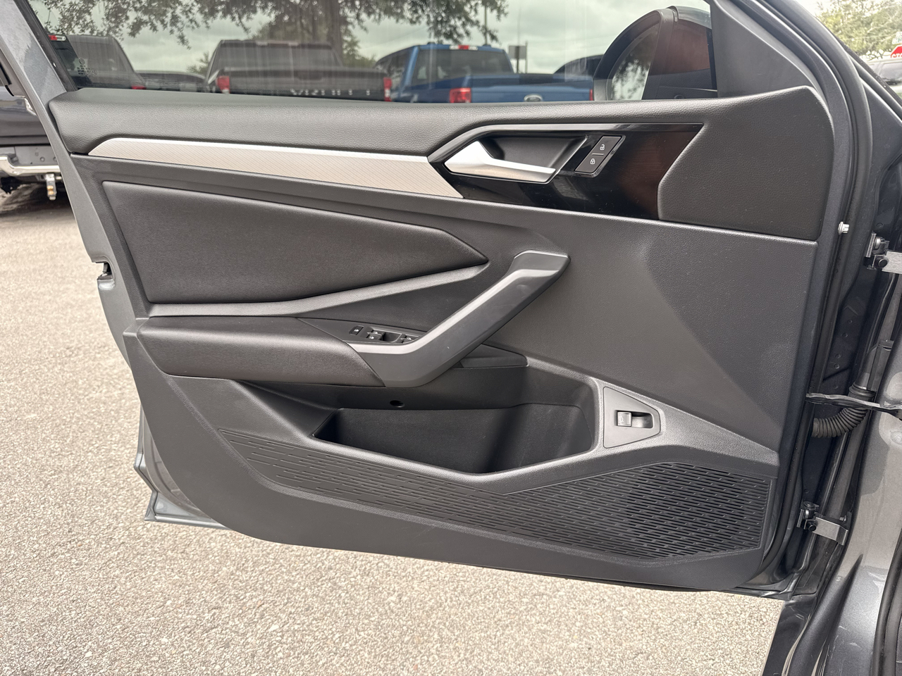 Volkswagen Jetta R-Line Auto w/SULEV 2019