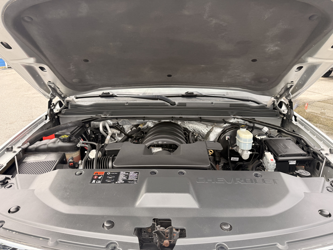 Chevrolet Suburban 4WD 4dr LT 2015