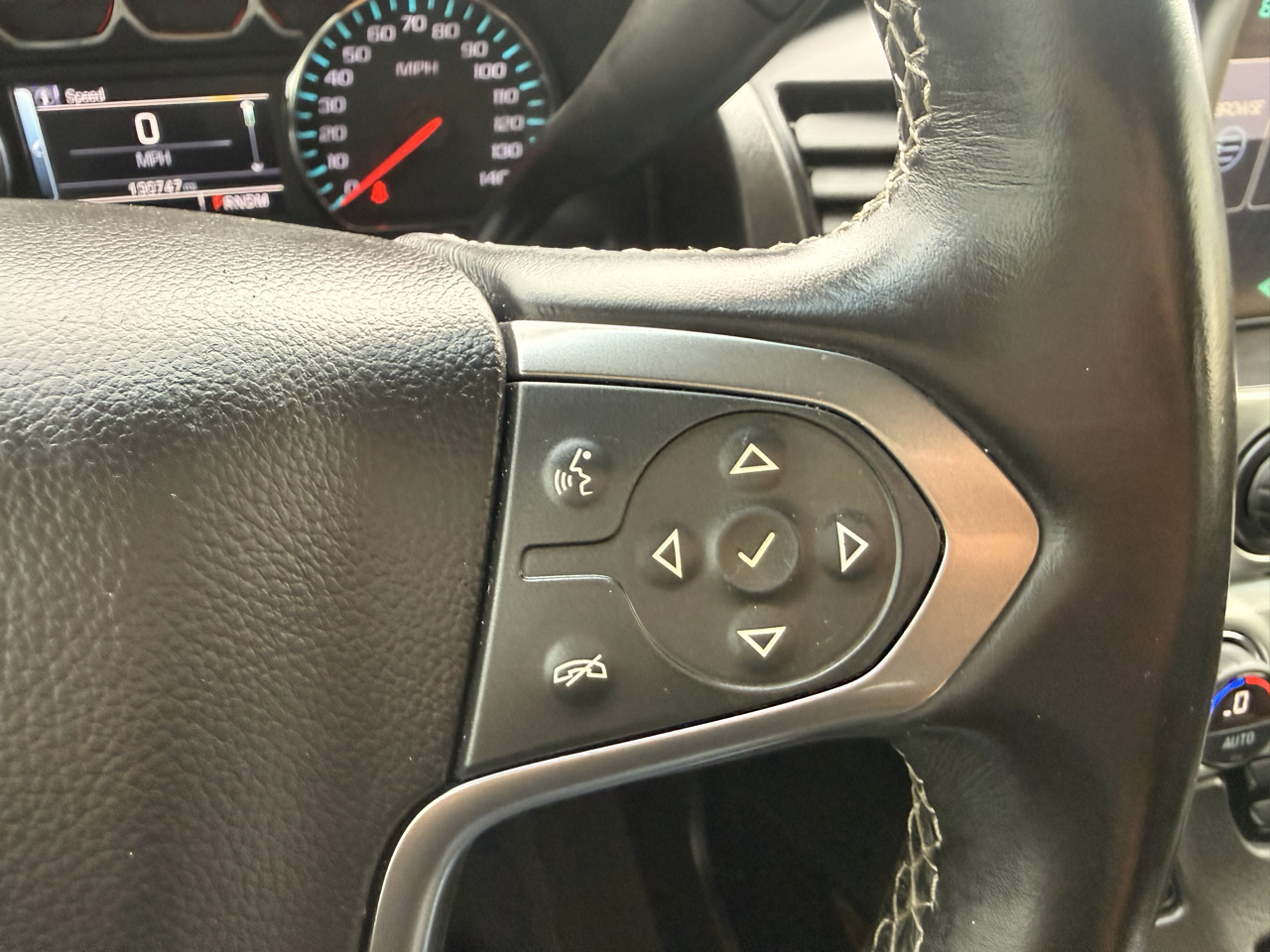 Chevrolet Suburban 4WD 4dr LT 2015
