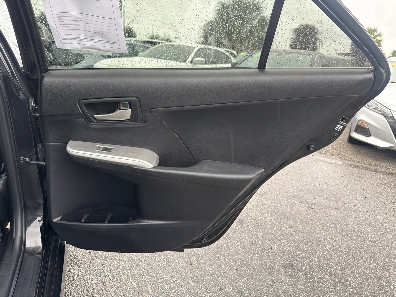 Toyota Camry 4dr Sdn I4 Auto SE w/Special Edition Pkg (Natl) 2013