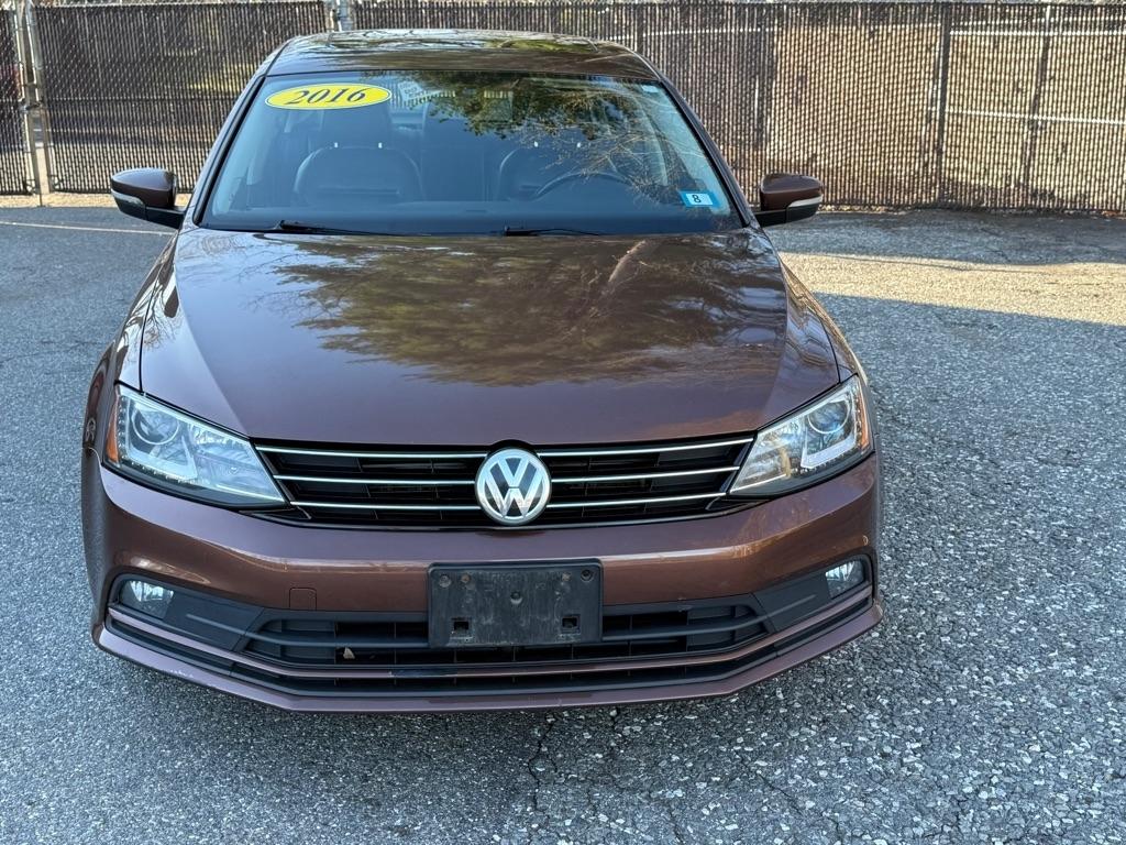 2016 Volkswagen Jetta SEL 6A