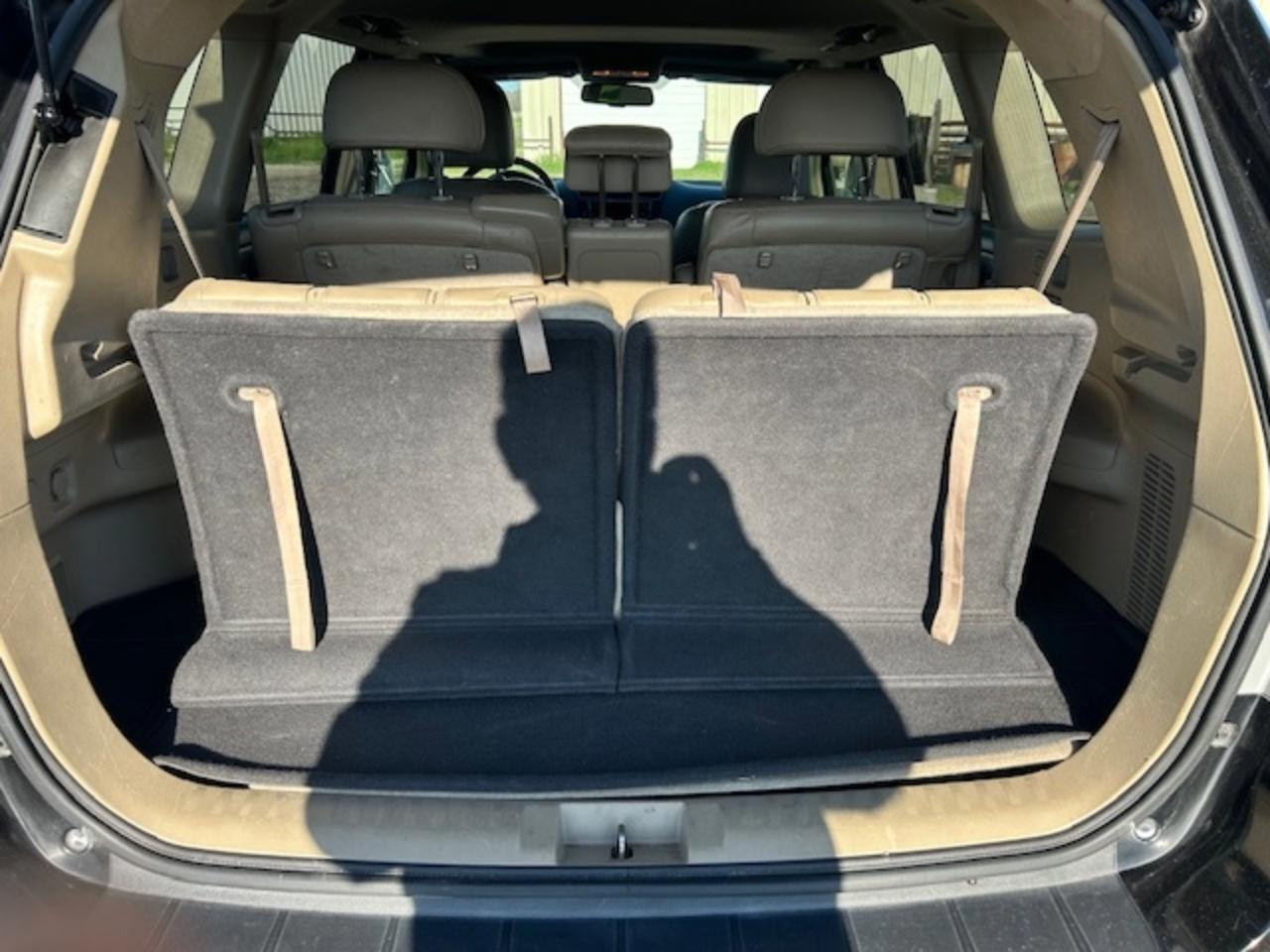 Toyota Highlander Limited 2WD 2013