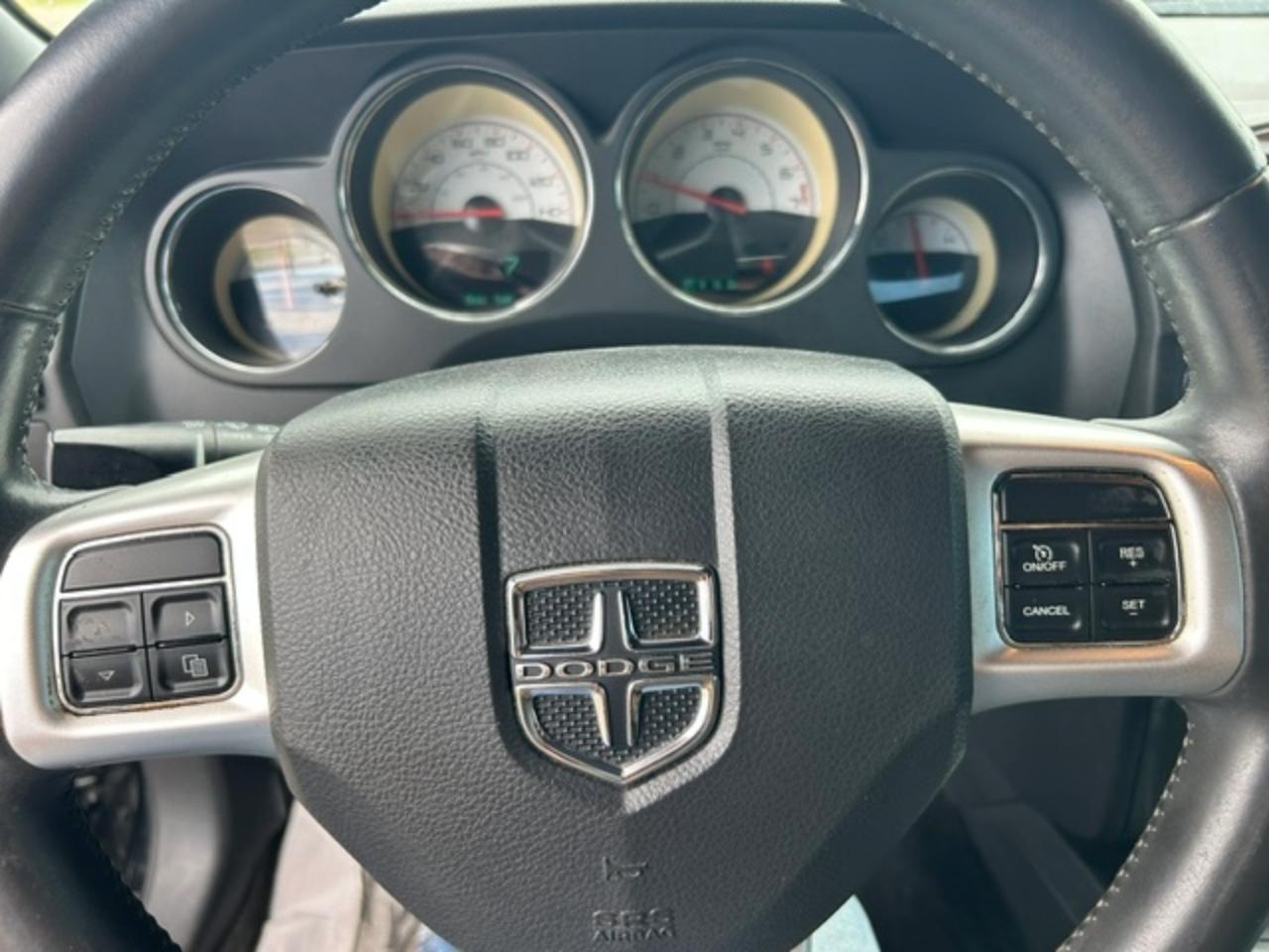 Dodge Challenger SXT 2014