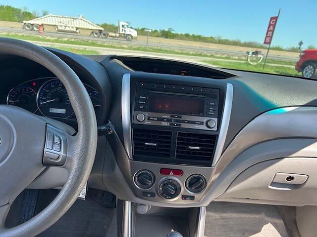 Subaru Forester 2.5X 2010