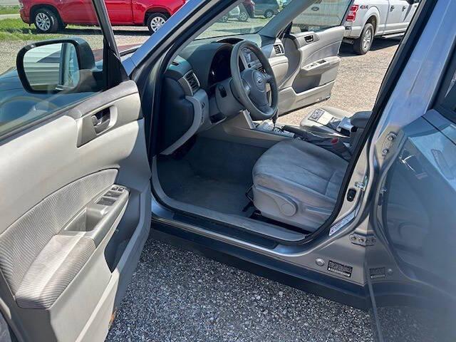 Subaru Forester 2.5X 2010