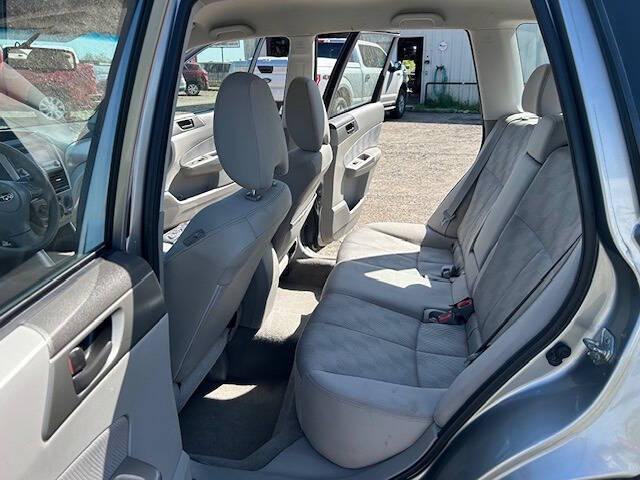 Subaru Forester 2.5X 2010