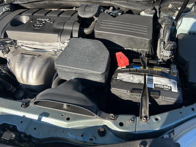 Toyota Camry Base 6-Spd AT 2011