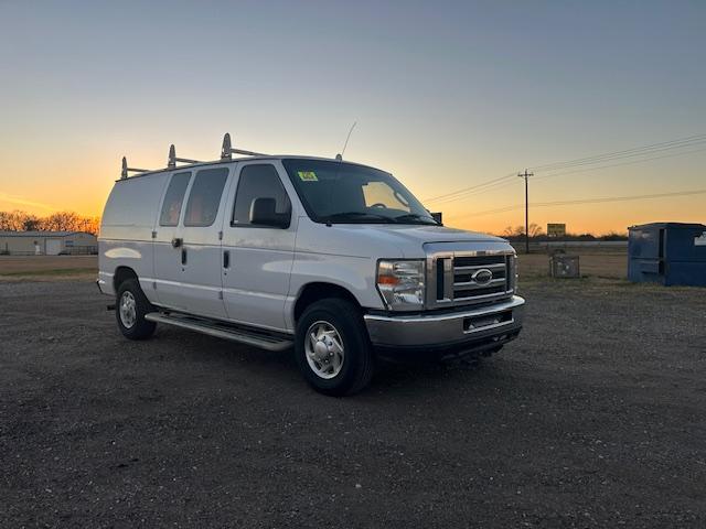 Ford Econoline E-250 2014