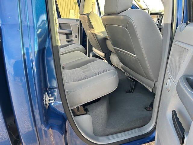 Dodge Ram 1500 SXT Quad Cab Long Bed 2WD 2008