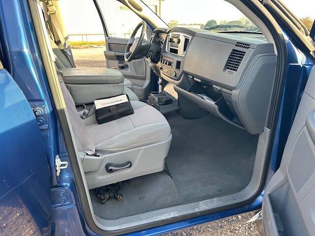 Dodge Ram 1500 SXT Quad Cab Long Bed 2WD 2008