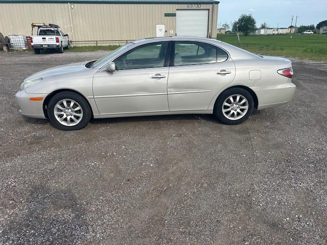 Lexus ES 300 Sedan 2002