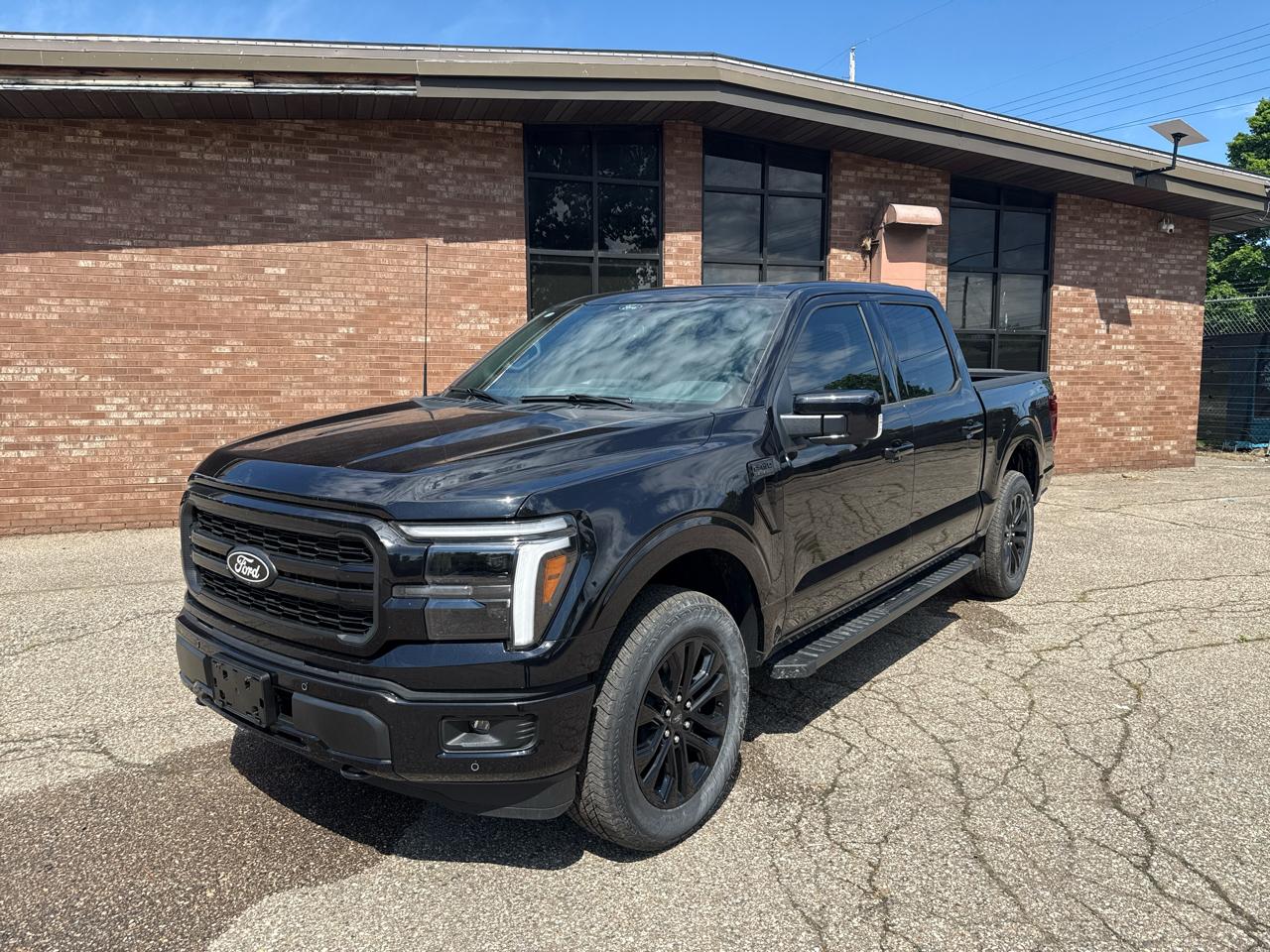 2026 Ford F-150 Lariat SuperCrew 4WD