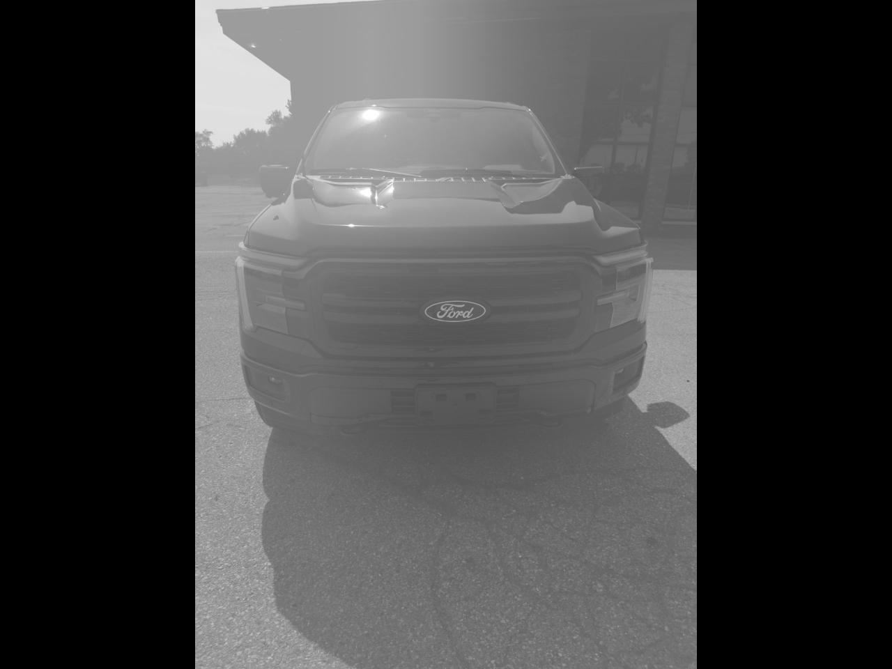 2025 Ford F-150 Lariat SuperCrew 4WD