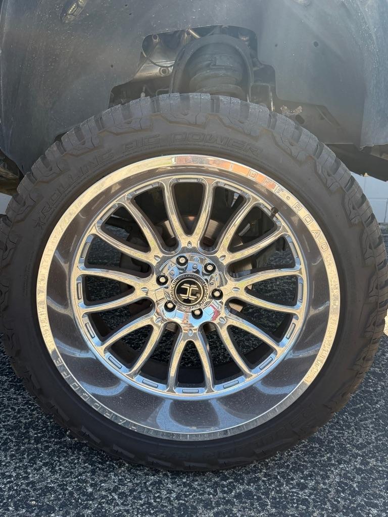 Chevrolet Suburban LS 1500 4WD 2007