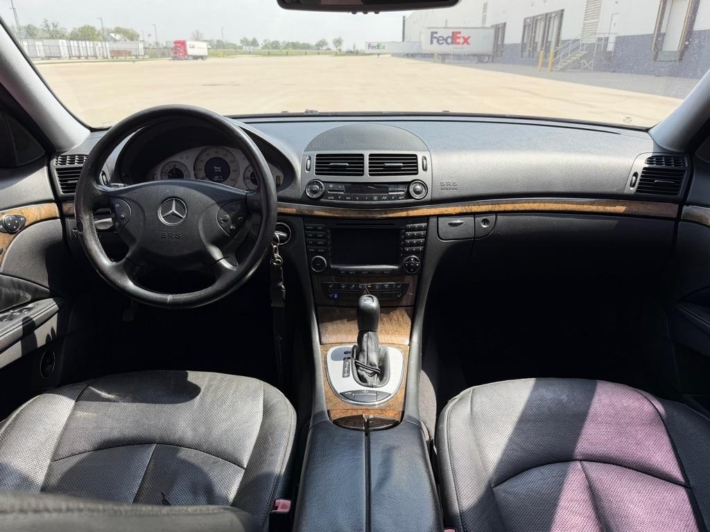 Mercedes-Benz E-Class E500 2005
