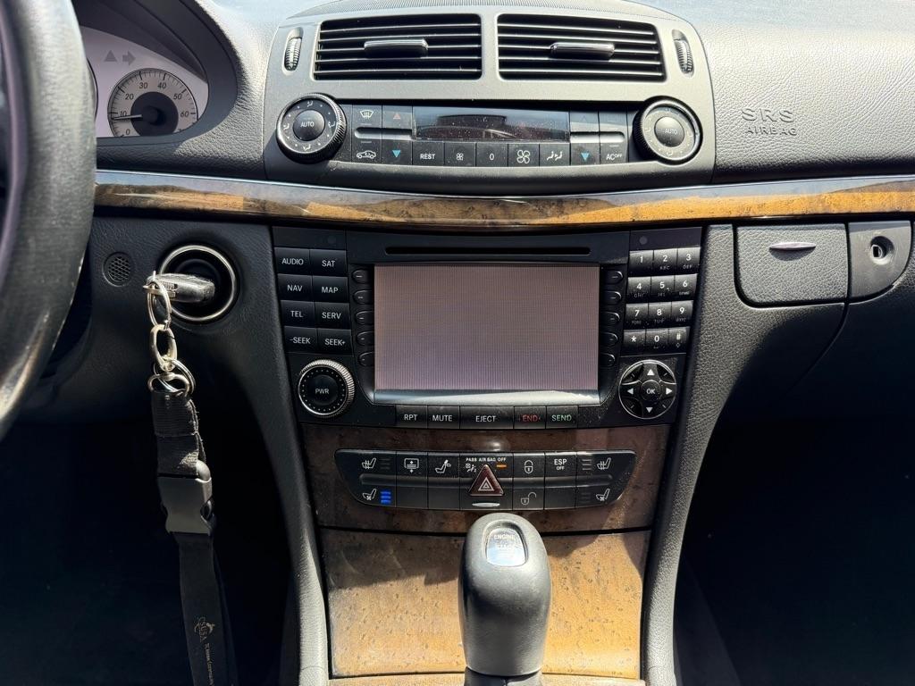Mercedes-Benz E-Class E500 2005