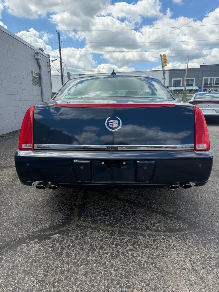Cadillac DTS Luxury I 2009
