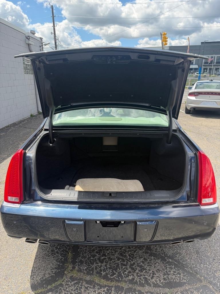 Cadillac DTS Luxury I 2009