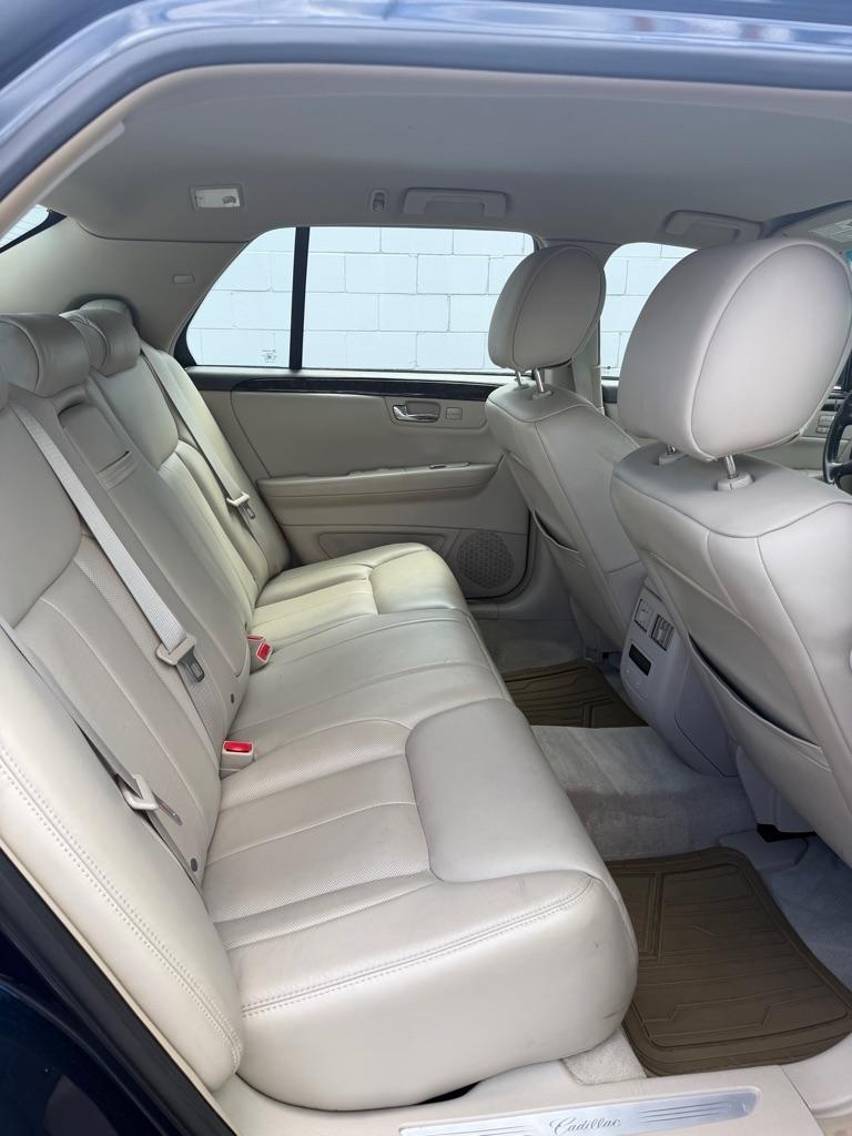 Cadillac DTS Luxury I 2009