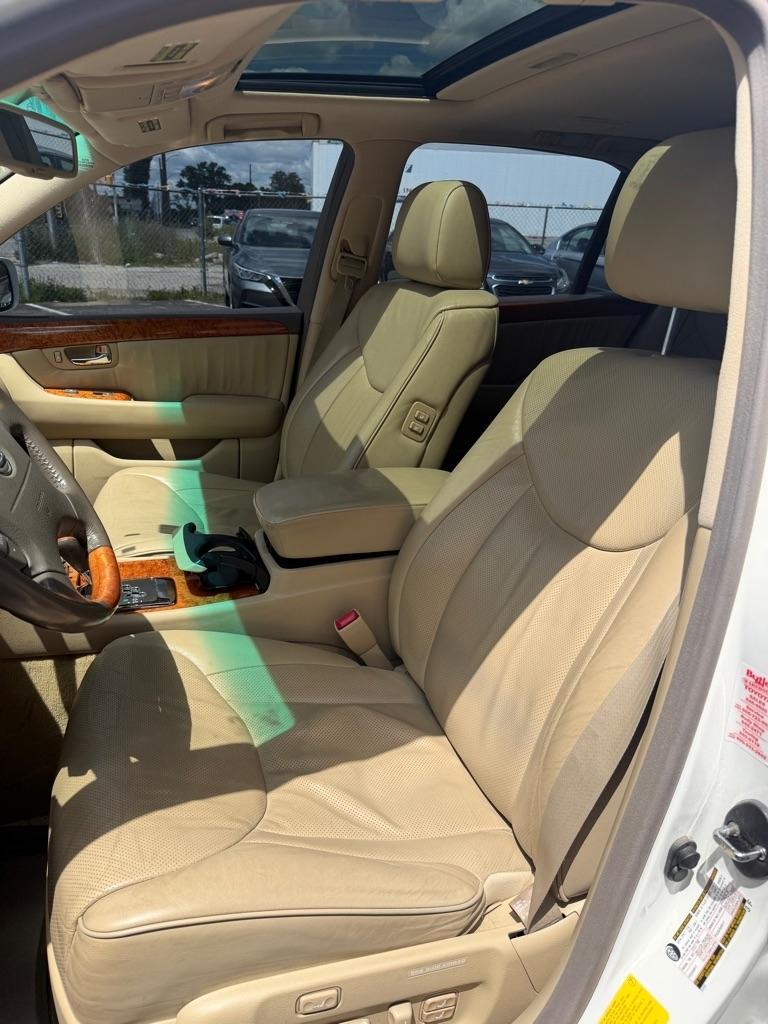 Lexus LS 430 Sedan 2004