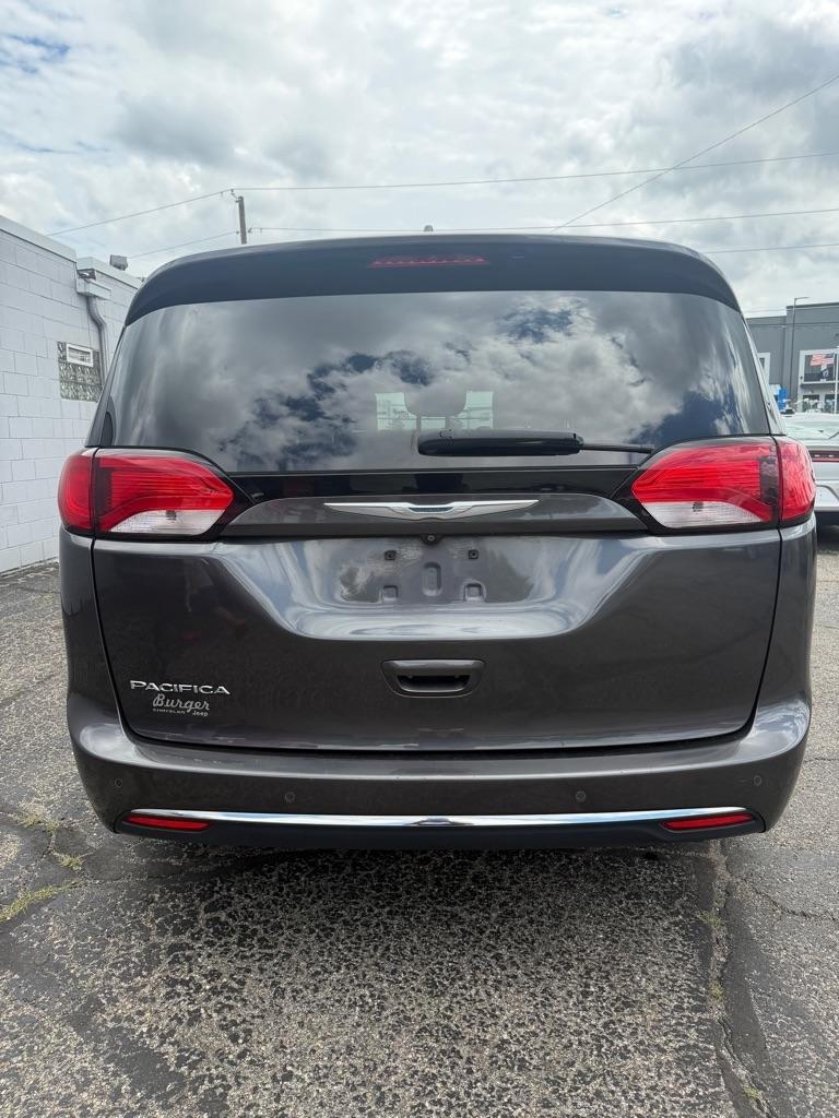 Chrysler Pacifica Touring-L Plus 2018