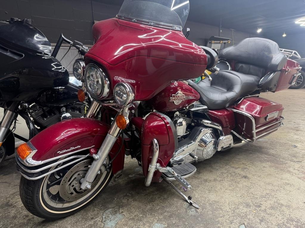 2006 Harley-Davidson FLHTCUI 