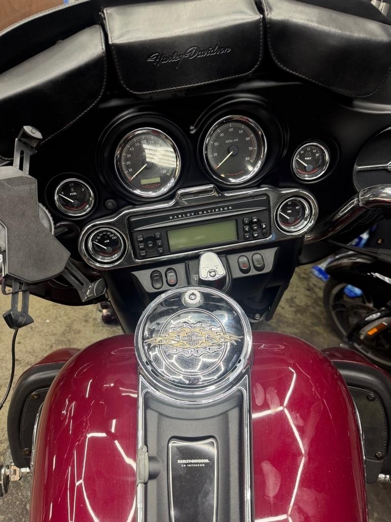 Harley-Davidson FLHTCUI  2006