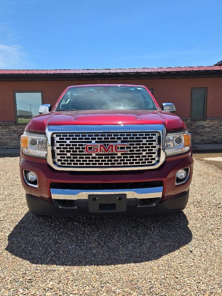 GMC Canyon Denali Crew Cab 4WD Long Box 2018