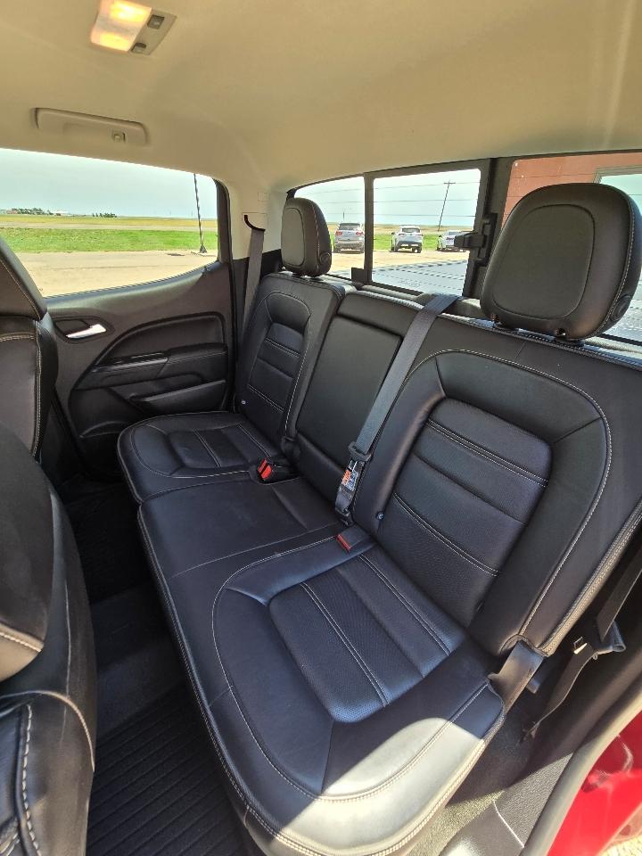 GMC Canyon Denali Crew Cab 4WD Long Box 2018