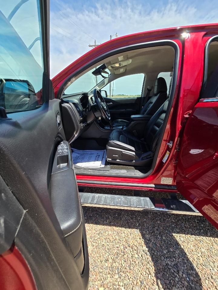 GMC Canyon Denali Crew Cab 4WD Long Box 2018