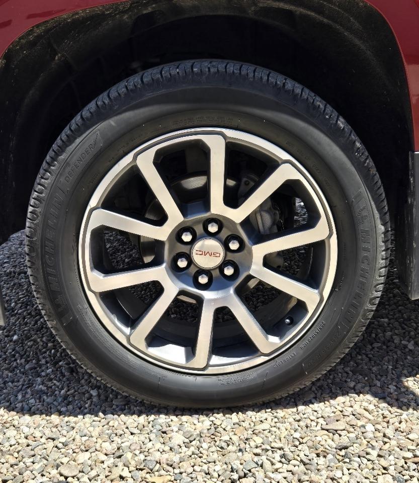 GMC Canyon Denali Crew Cab 4WD Long Box 2018