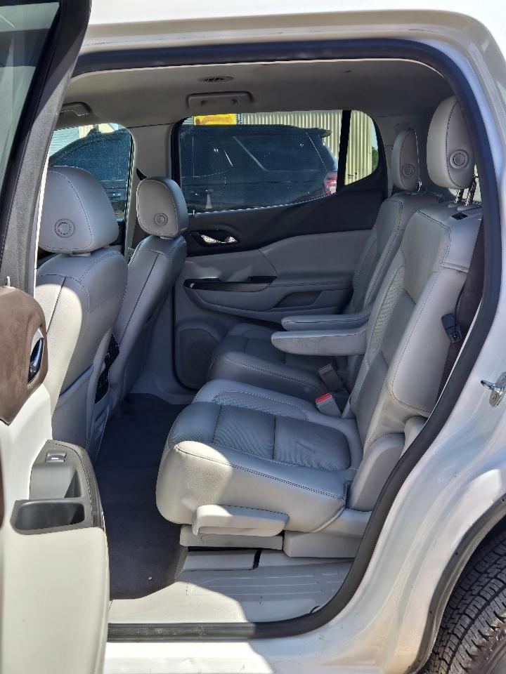 GMC Acadia SLT-2 AWD 2017