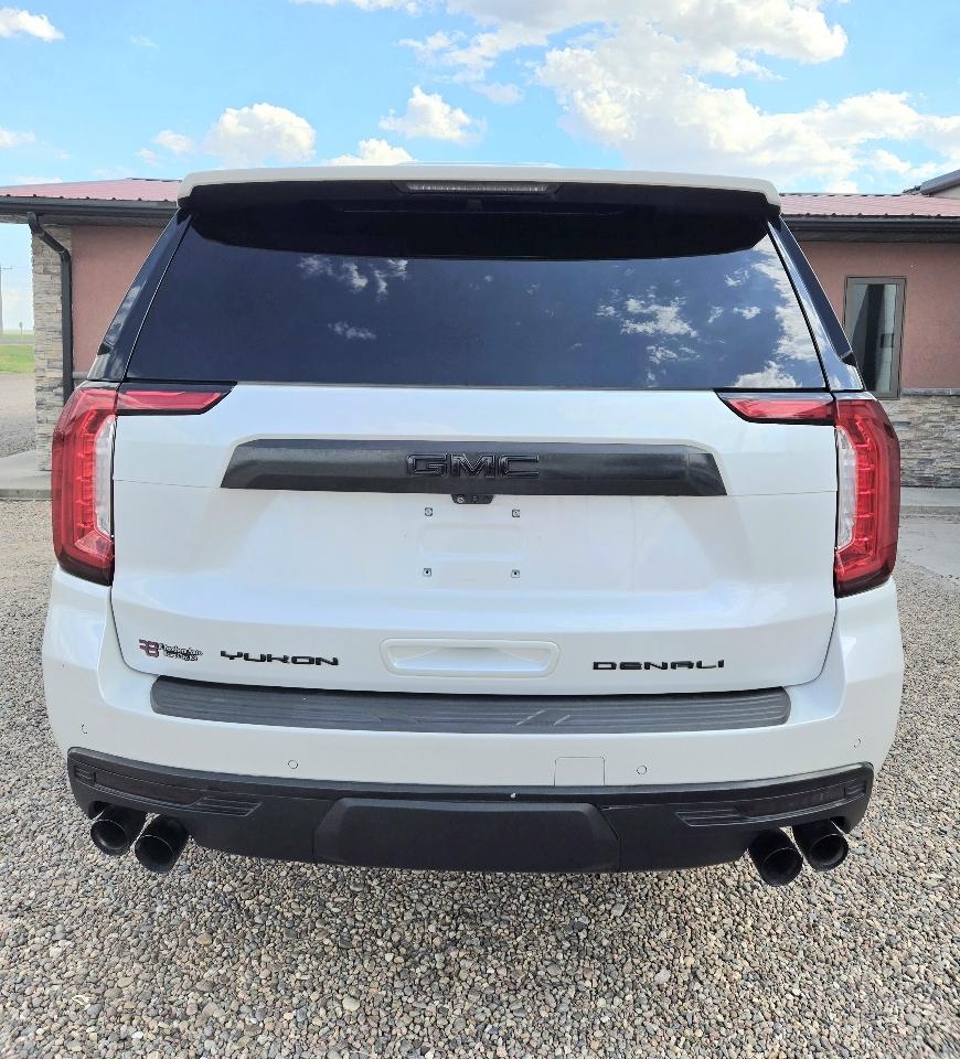 GMC Yukon Denali 4WD 2021