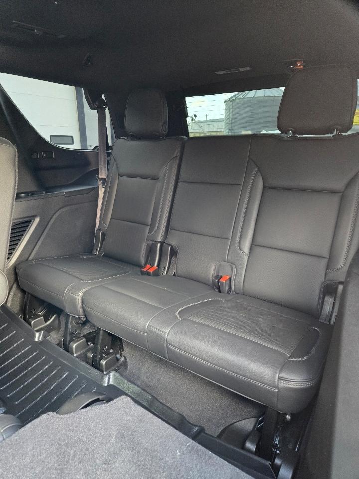 GMC Yukon Denali 4WD 2021
