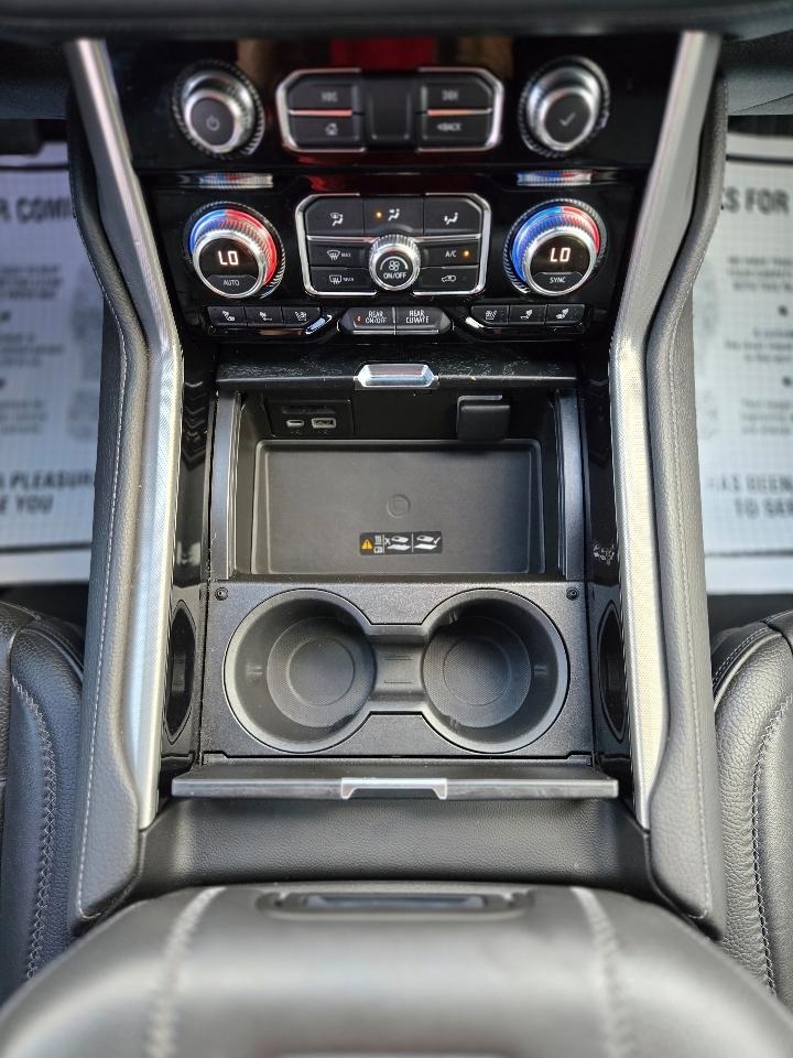 GMC Yukon Denali 4WD 2021