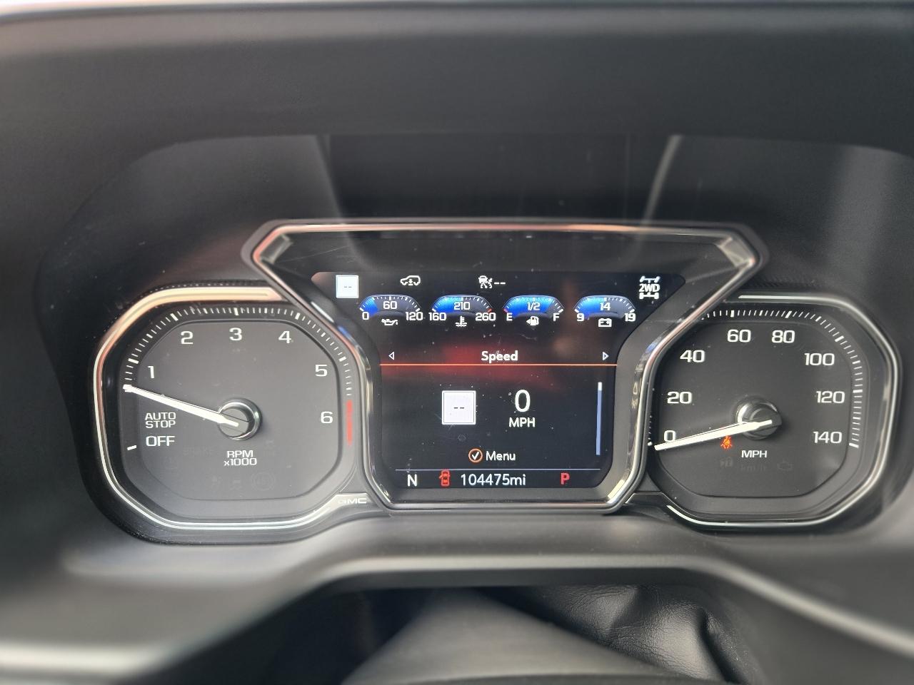 GMC Yukon Denali 4WD 2021