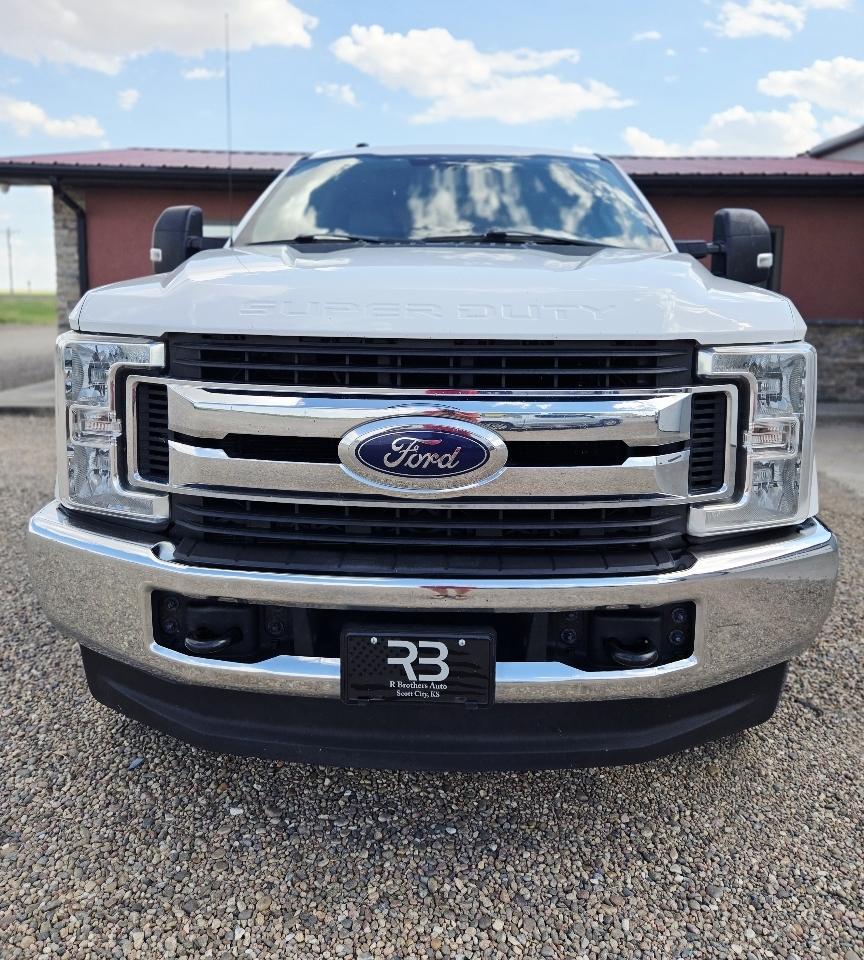 Ford F-250 SD XLT 4WD 2019
