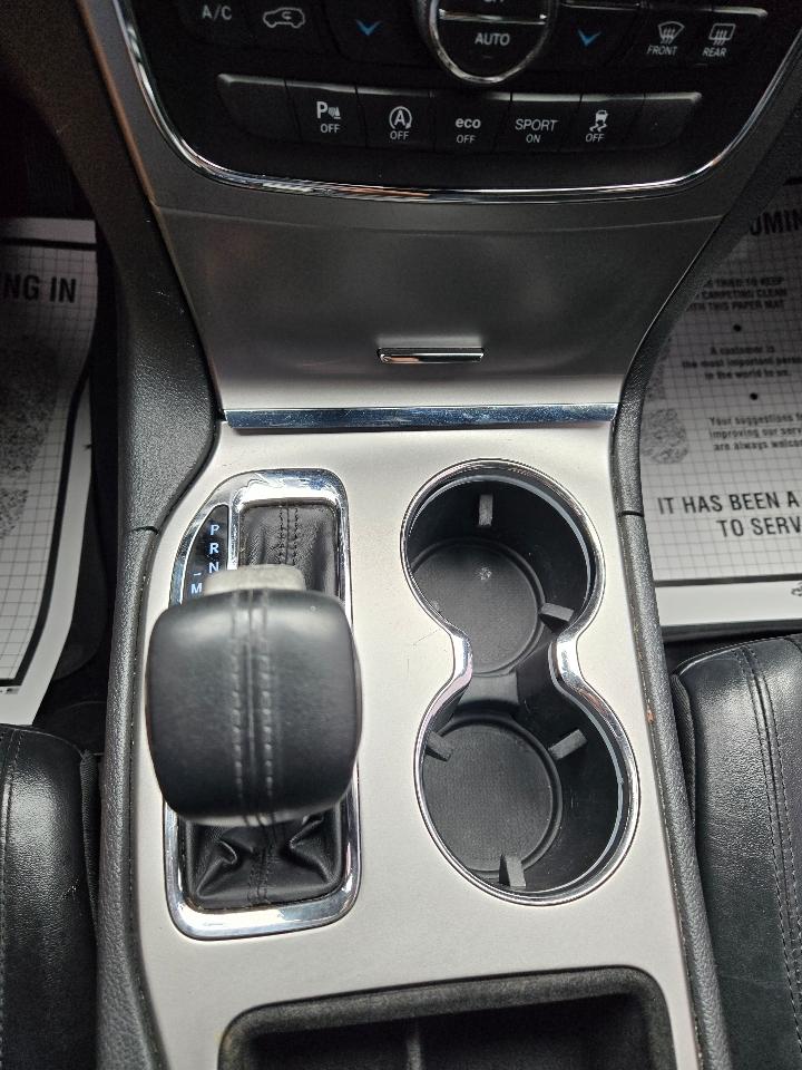 Jeep Grand Cherokee Laredo 4WD 2017