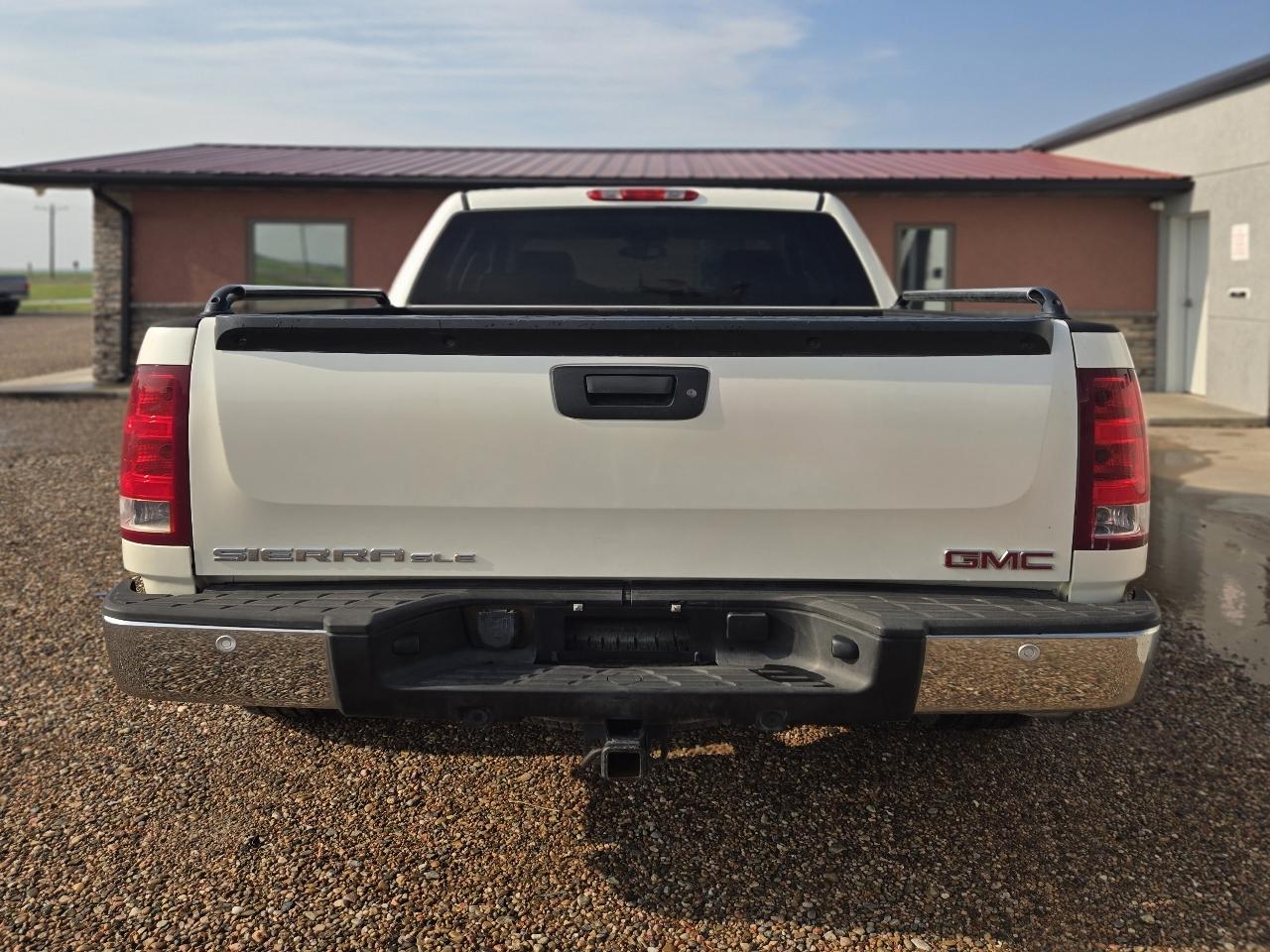 GMC Sierra 1500 SLE Crew Cab 4WD 2013