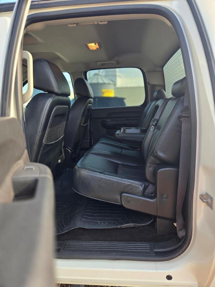 GMC Sierra 1500 SLE Crew Cab 4WD 2013