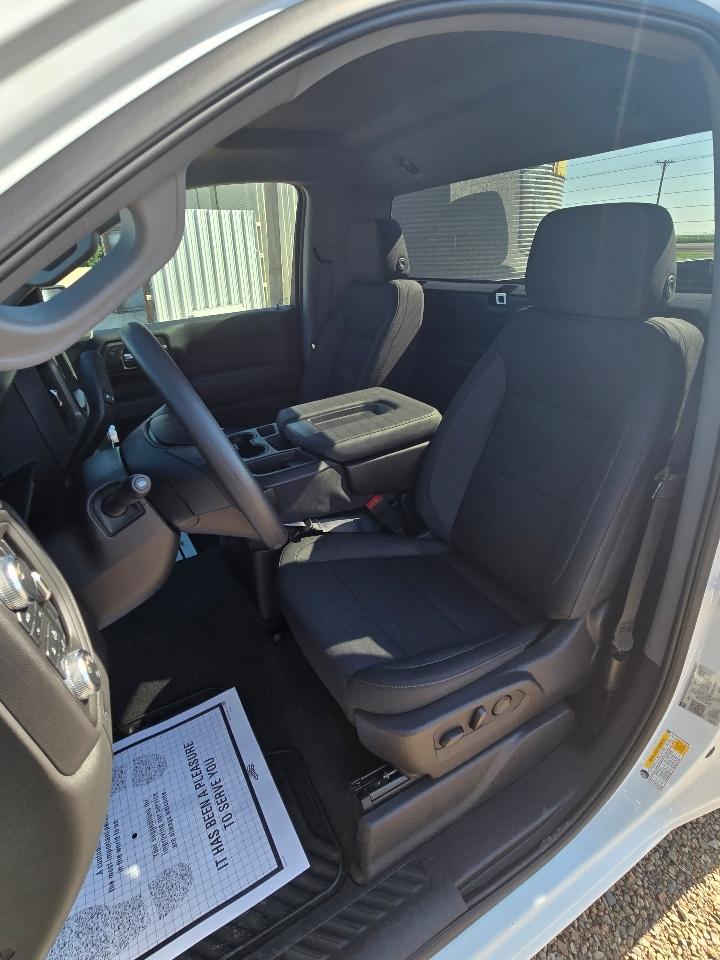 GMC Sierra 1500 Pro Short Box 4WD 2025