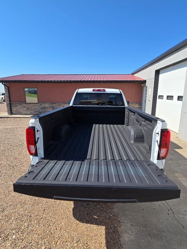 GMC Sierra 1500 Pro Short Box 4WD 2025