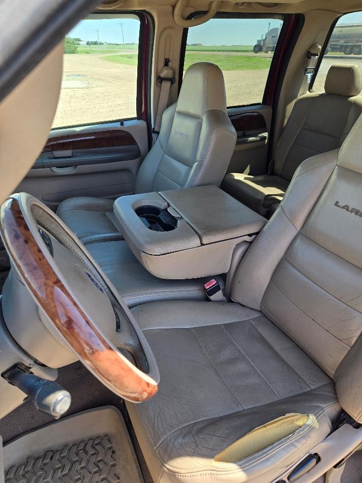 Ford F-350 SD Lariat Crew Cab Long Bed 4WD 2004